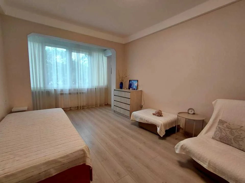 Apartment. Kyiv, Levka Luk'yenko St.