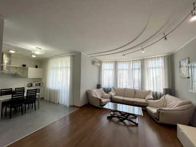 Apartment. Kyiv, Lesya Ukrainky Boulevard
