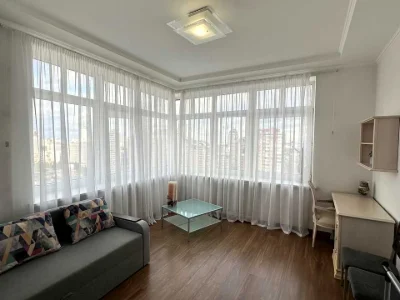 Apartment. Kyiv, Lesya Ukrainky Boulevard