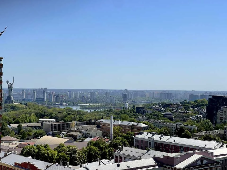 Apartment. Kyiv, Lesya Ukrainky Boulevard