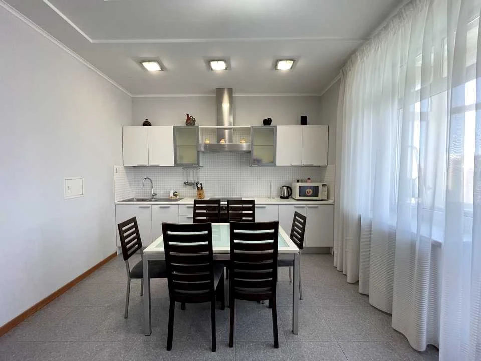 Apartment. Kyiv, Lesya Ukrainky Boulevard