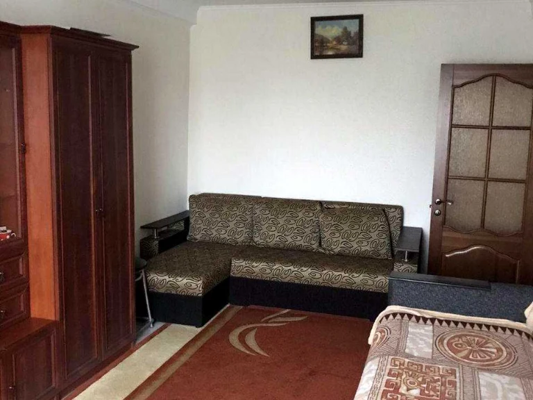 Квартира. Київ, Татарська вул.