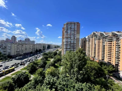 Квартира. Киев, Леся Украинки бульв.