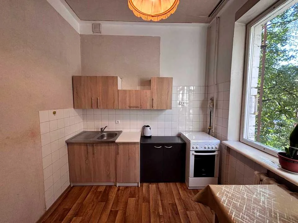 2-room apartment. Kyiv, Yerevan Street.