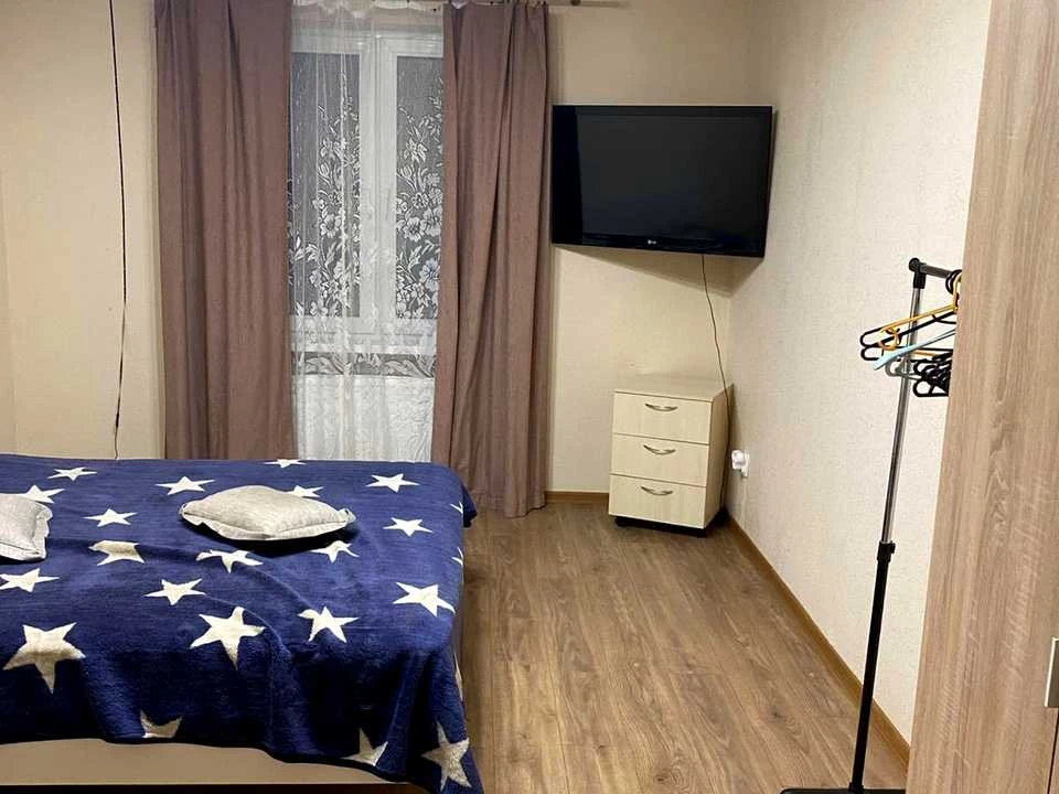 Квартира. Київ, Ревуцького вул.