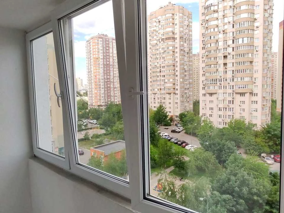 Квартира. Київ, Урлівська вул.