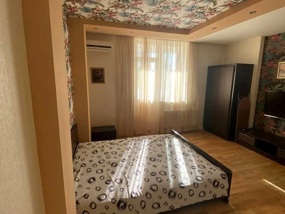 Apartment. Stepan Rudnicky St., Kyiv