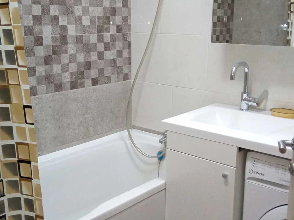 Apartment. Metroplitа Vasyl Lypkivskyi Street