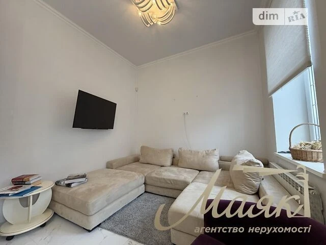 Long-term rental of a 5-room apartment on St. Reytarska 5 • ID 33