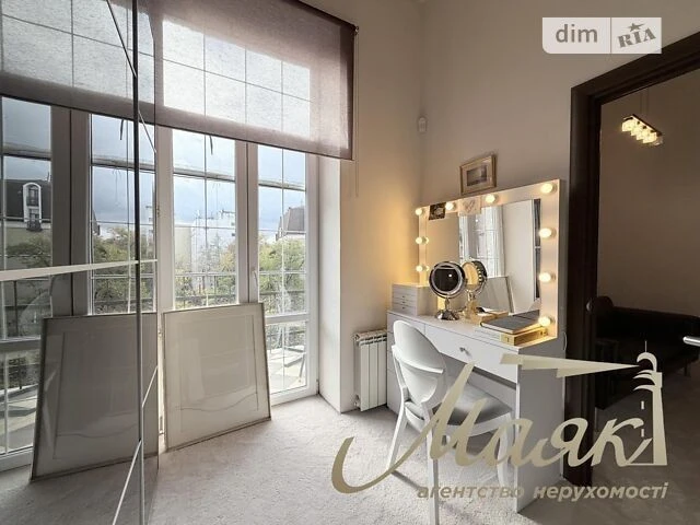 Long-term rental of a 5-room apartment on St. Reytarska 5 • ID 33