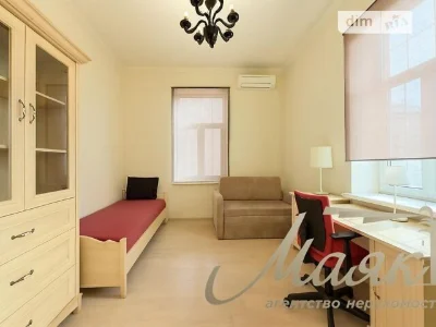 Long-term rental of a 5-room apartment on St. Reytarska 5 • ID 33