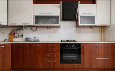 Sale of a spacious 3-room apartment with parking space on Prospekt