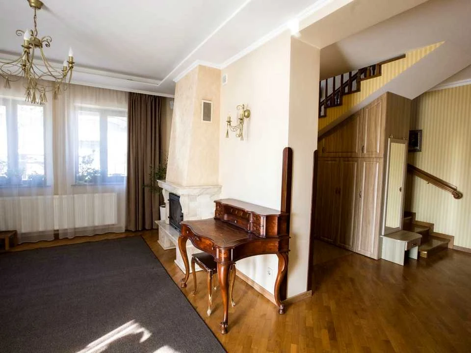 House. Bogdan Khmelnytsky Street, Lviv