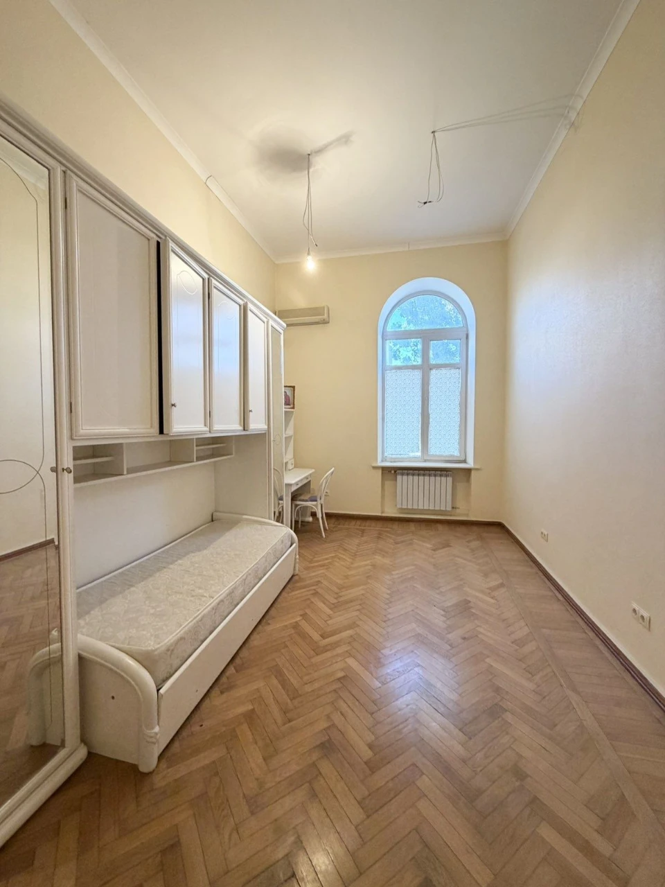 4 комна apartment Европейская / Греческая