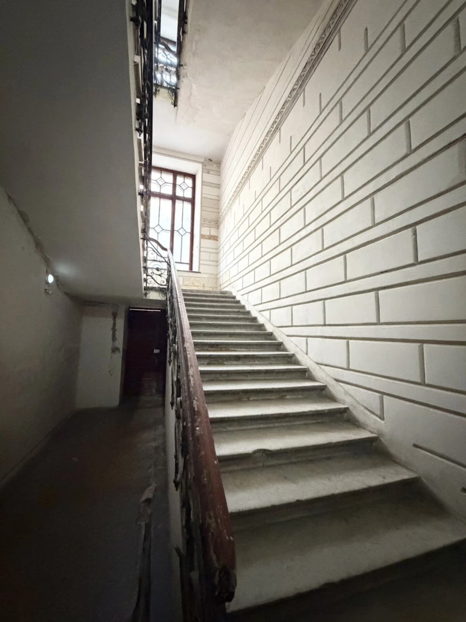 4 комна apartment Европейская / Греческая