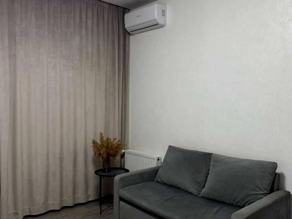 Apartment. Odessa, Semen Patia St.