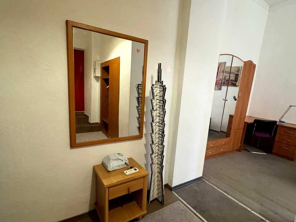 Apartment. Odessa, Pastora St.