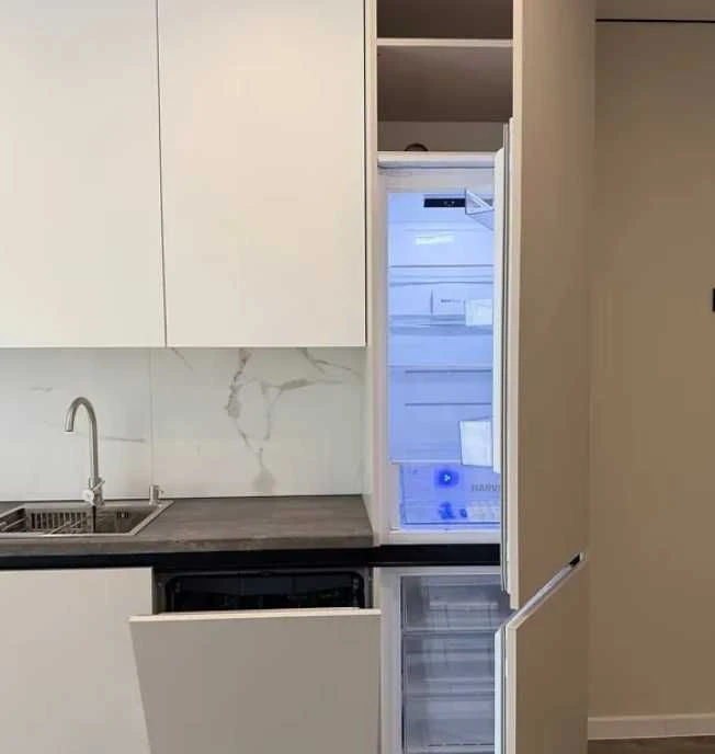 Продається сучасна 1-кімнатна квартира на Студентській 47 м²