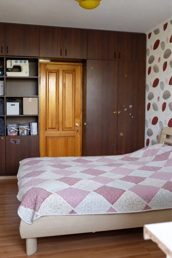 For sale 3-room apartment Kholodilnaya Klochko Caravan with renovation