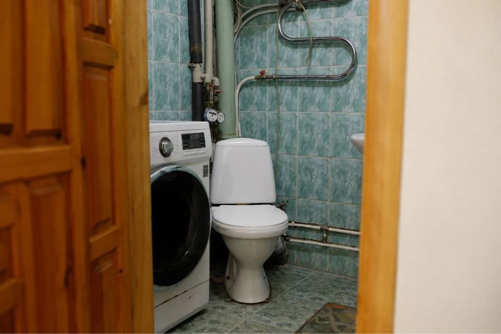 For sale 3-room apartment Kholodilnaya Klochko Caravan with renovation