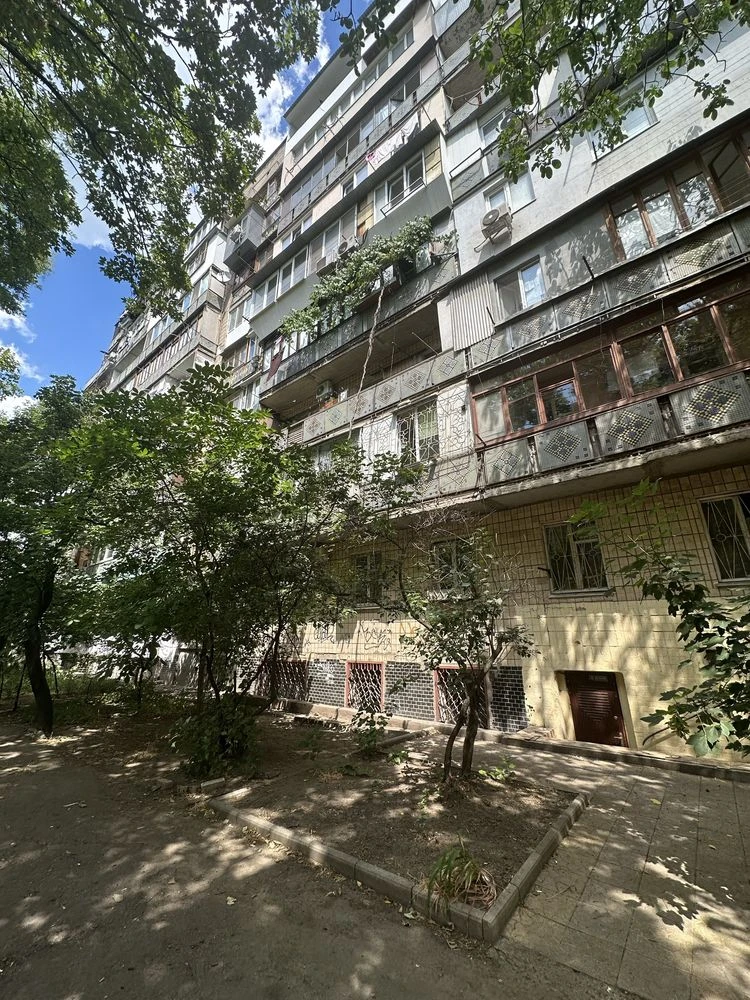 Продажа, 2-комнатная квартира, Одесса, площадь Толбухина, газ