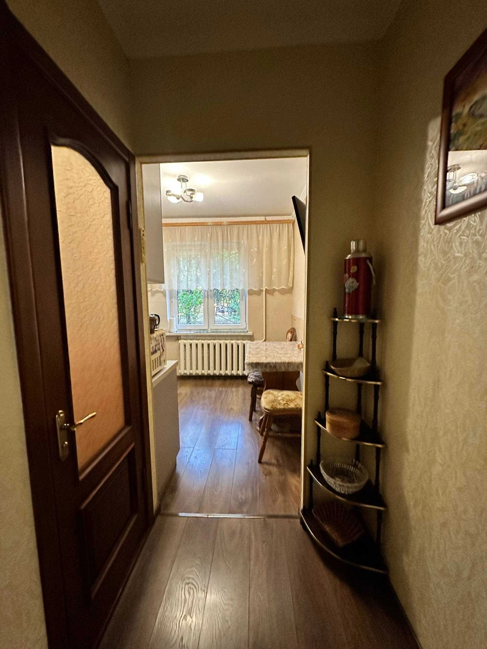 Продам 2-комнат. квартиру с Капитальным РЕМОНТОМ на КОТОВСКО