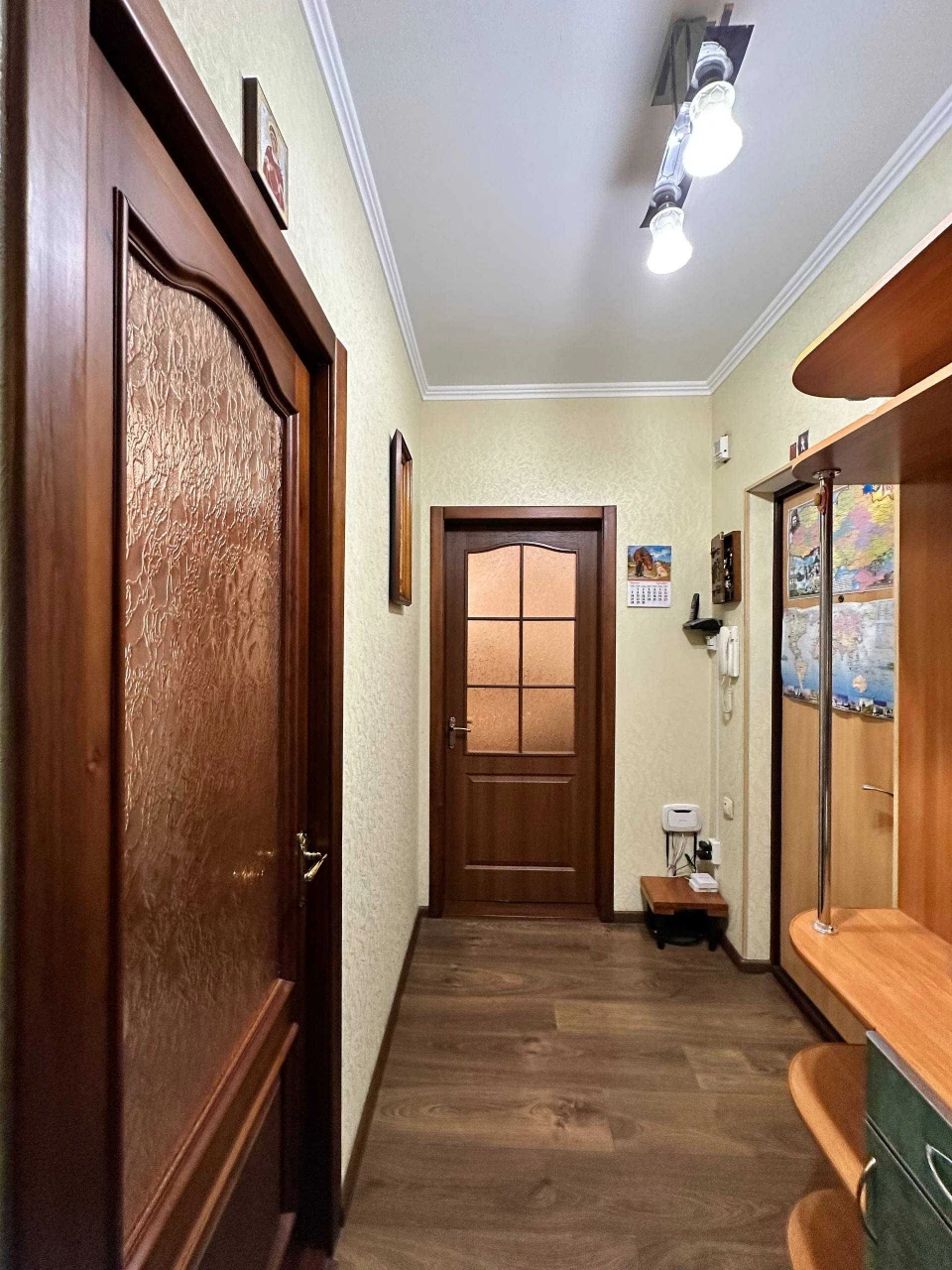 Продам 2-комнат. квартиру с Капитальным РЕМОНТОМ на КОТОВСКО