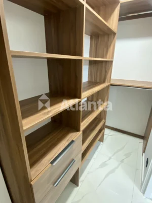 Продажа! Трехкомнатная квартира с отдельными комнатами в спальном районе