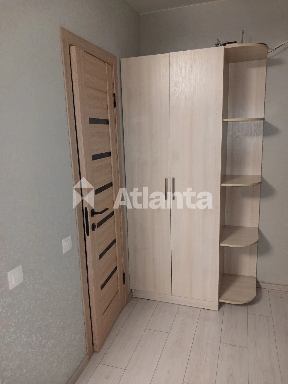 1 комнатная с ремонтом в новом доме. Близость Центра