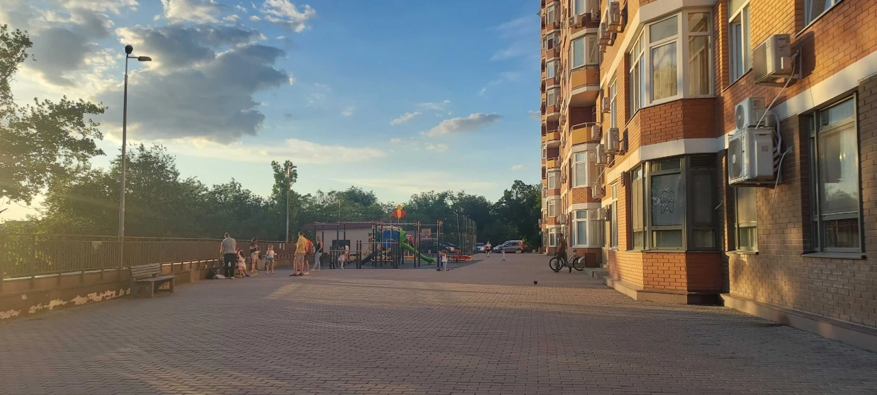 3к квартира ЖК "Нагорный" близко центр