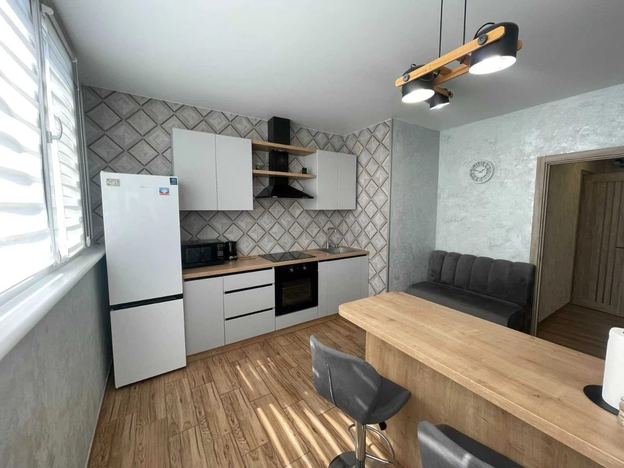 2-комнатная квартира Ремонт 60м² Новый дом на Вильямса/Король