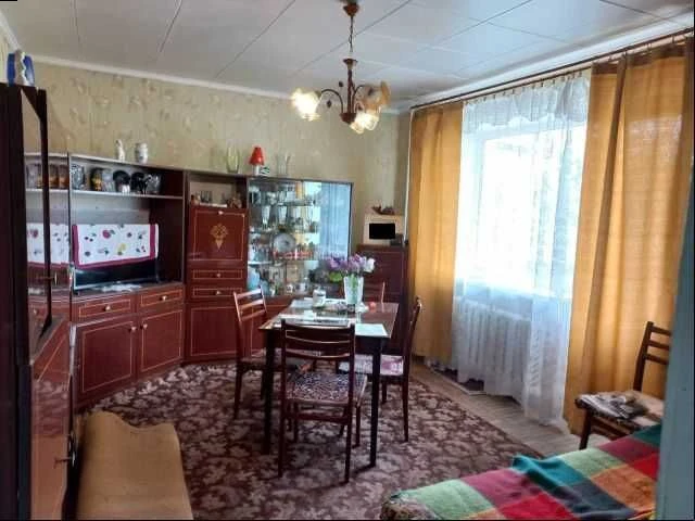 Продаю 2-комнатную квартиру на Черемушках.