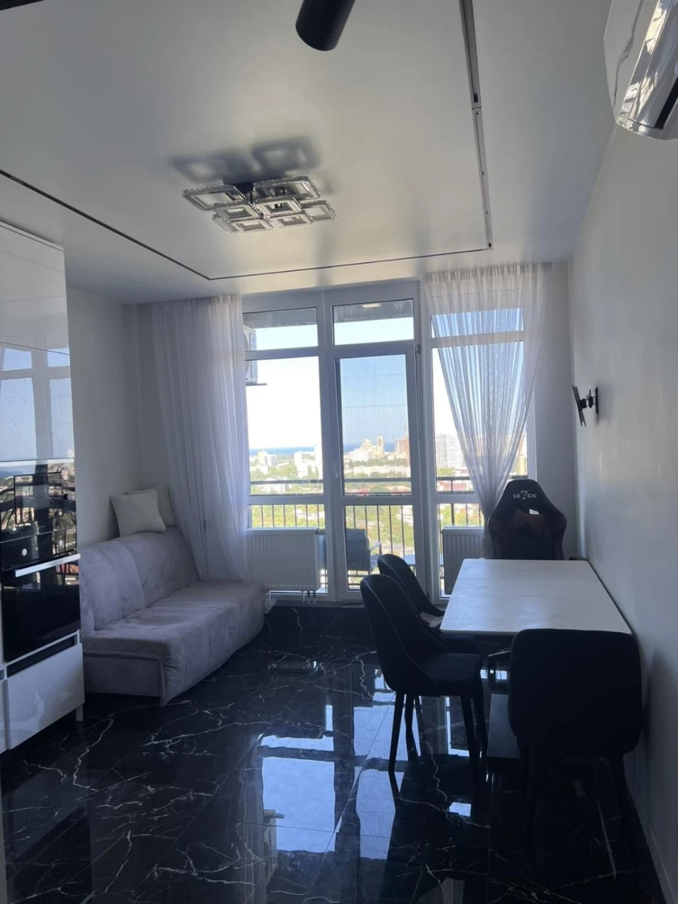 Продам 1-ком квартиру в ЖК Manhattan/Толбухина(354-502)