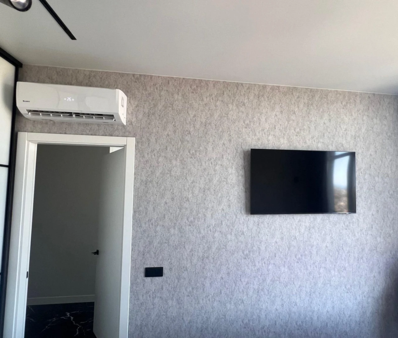 Продам 1-ком квартиру в ЖК Manhattan/Толбухина(354-502)