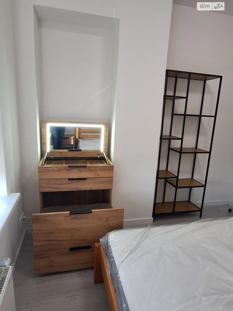 Long-Term Rental Apartment, Left Bank District