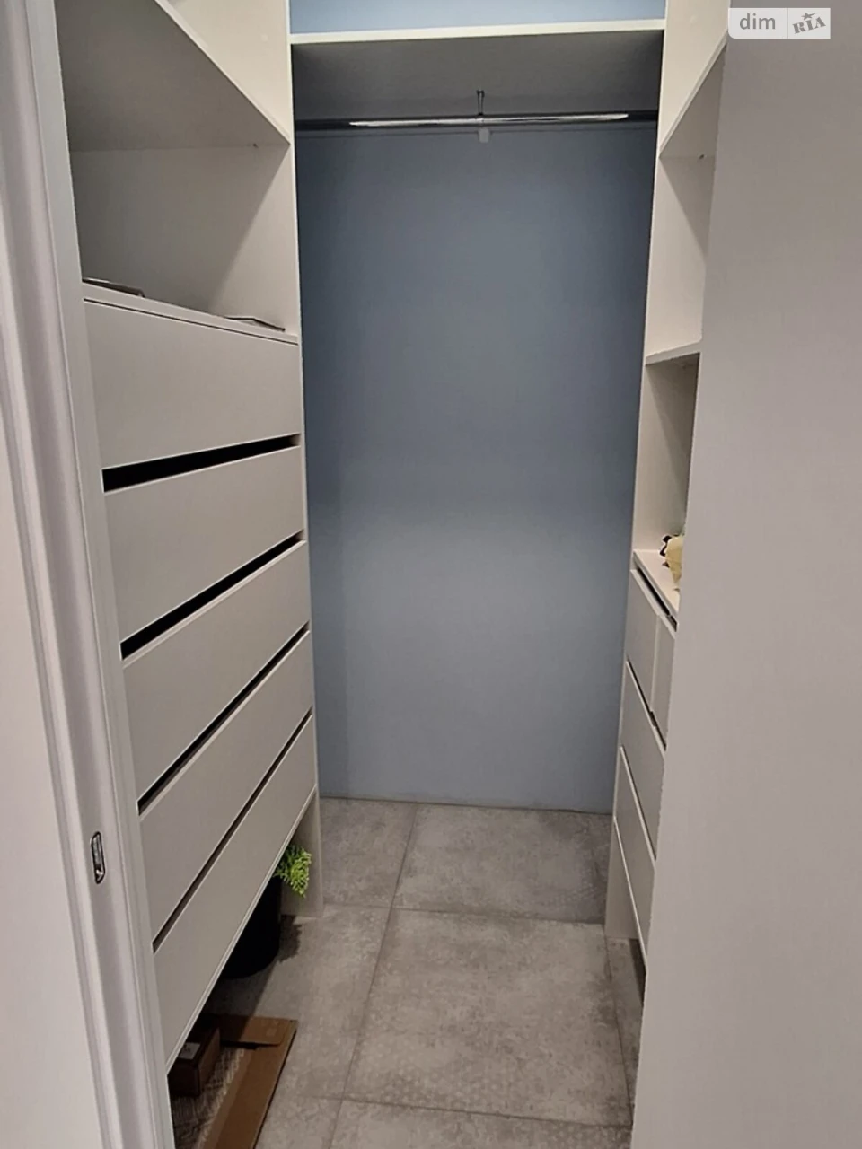 Long-Term Rental Apartment, Left Bank District