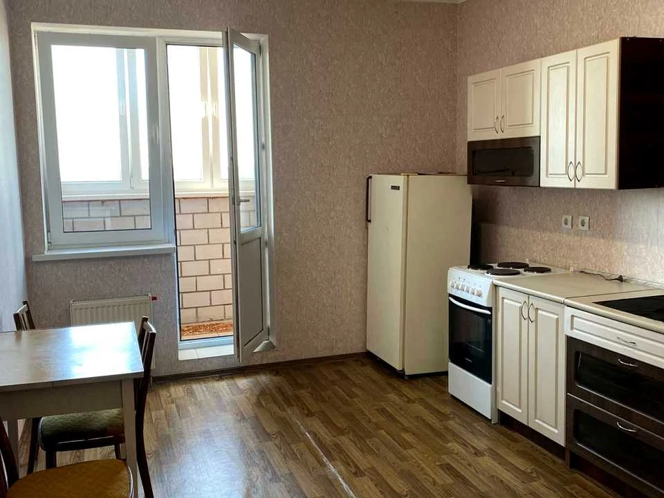 Apartment. Motorny Street, Kyiv