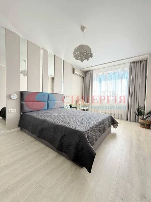 For long-term rent 2-room apartment Kyiv, Шевченківський district, Yuryi Illienka
