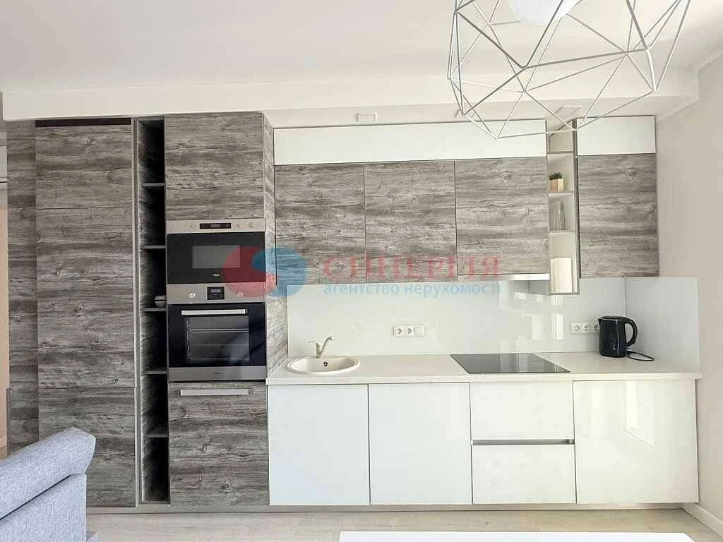 For long-term rent 2-room apartment Kyiv, Шевченківський district, Yuryi Illienka