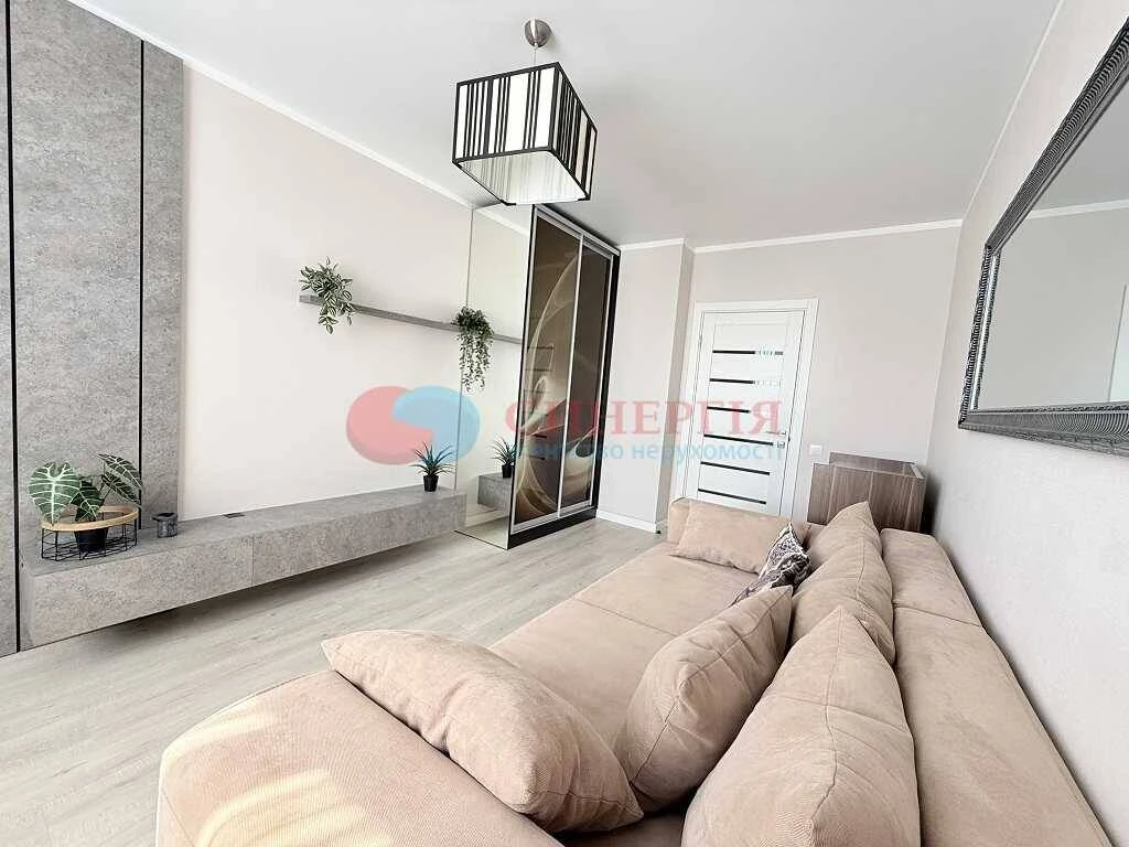 For long-term rent 2-room apartment Kyiv, Шевченківський district, Yuryi Illienka