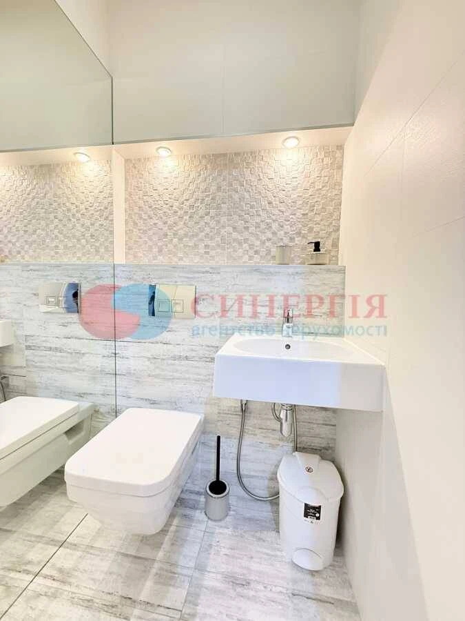 For long-term rent 2-room apartment Kyiv, Шевченківський district, Yuryi Illienka