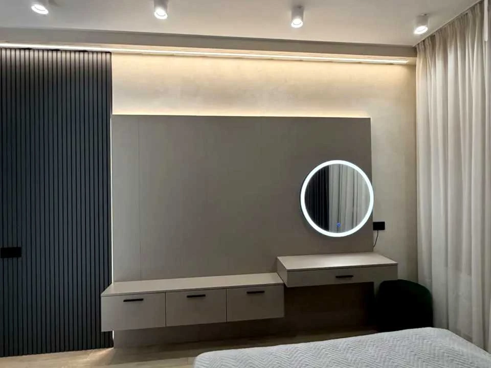 Apartment. Kyiv, Mykhaila Maksymovych St.