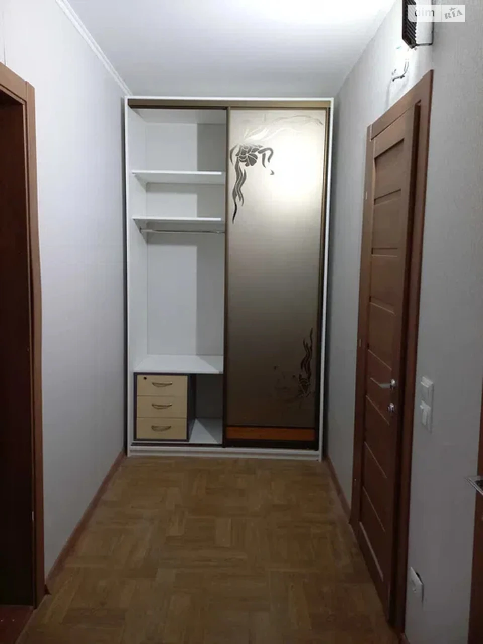 Long-Term Rental One-Room Apartment Priorka