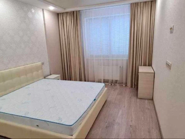 Apartment. Kyiv, Yeļizavety Chvadar St.