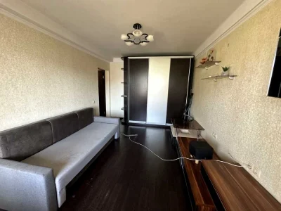 Apartment. Kyiv, Obonський Prospect.