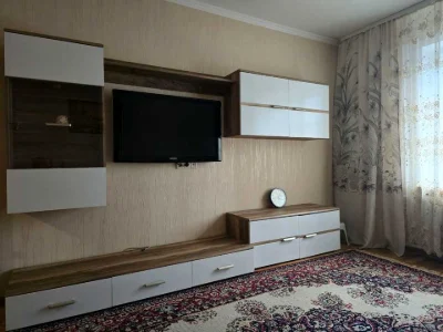 Apartment. Oleny Pchilky St., Kyiv