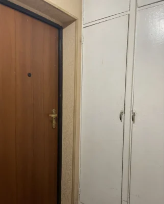 Продаж: 2 кімнатна квартира вул. Петлюри
