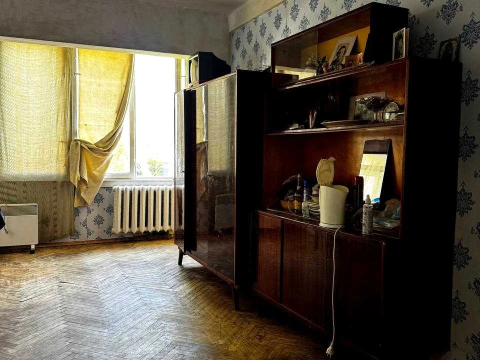 Квартира. Київ, Берестейський просп.