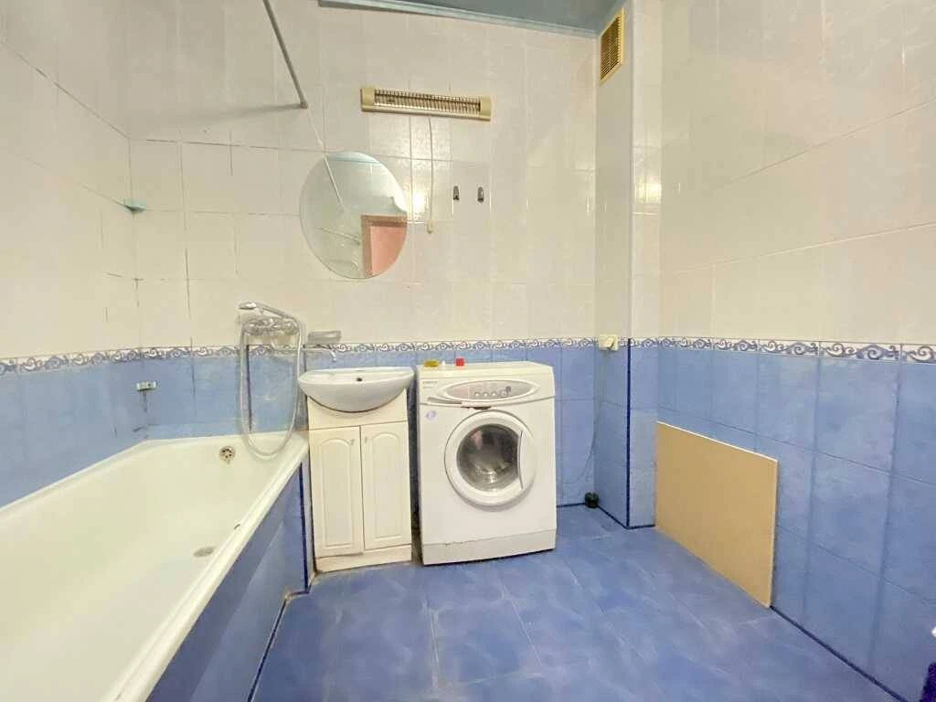For Sale 3-room apartment, Kyiv, Desniansky, Volodymyr Mayakovsky