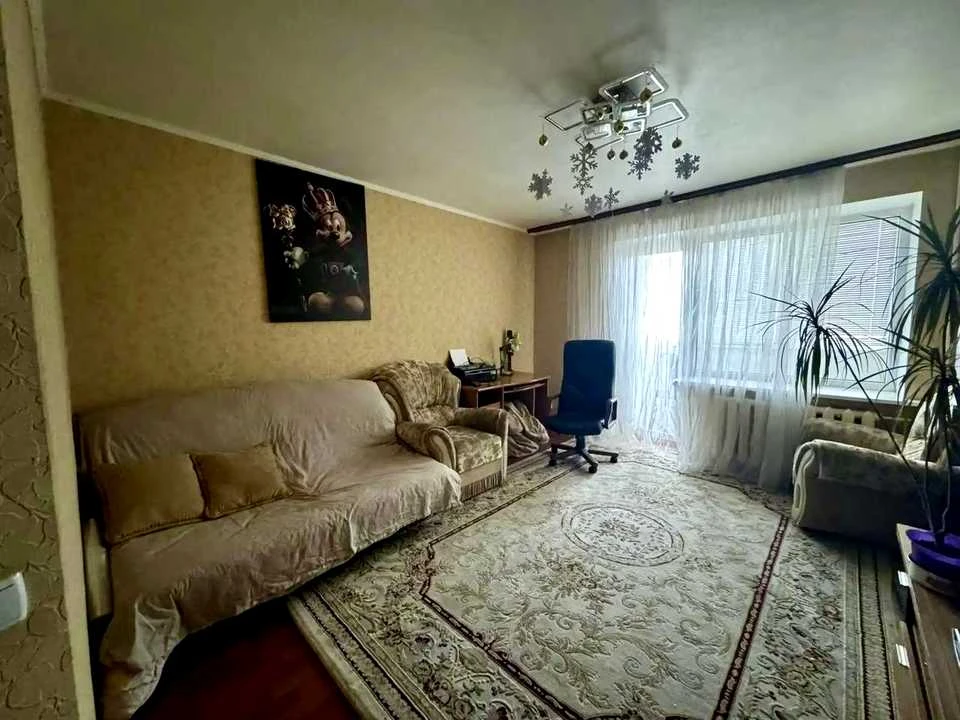 Квартира. Дніпро, Красный камень